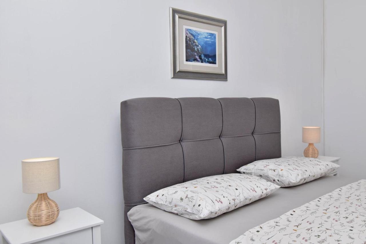 Sunny Room ทูแชพี ภายนอก รูปภาพ